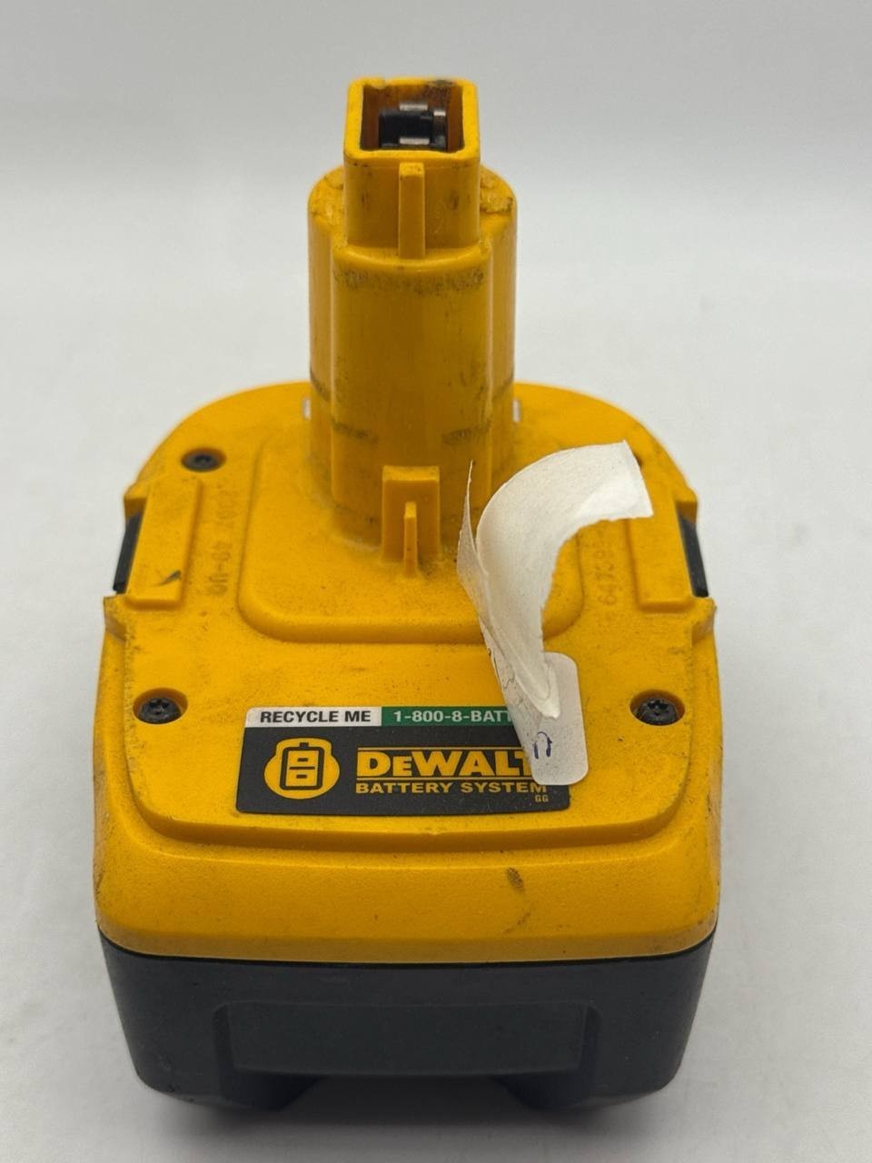 DEWALT DC9180 18V XRP Li-Ion Battery For DC9096 DW909 Not Charging READ Item image 4