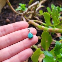 New Solid 925 Sterling Silver Genuine Green &amp; Blue Turquoise Dainty Charm - £15.55 GBP