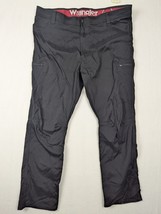 Wrangler Mens Black Cargo Pants 42 X 30 With Zipper Pockets - $16.68