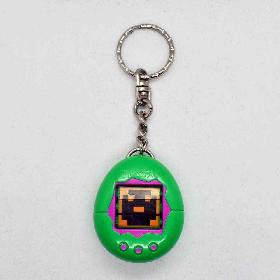 Vintage 1997 Tamagotchi McDonald&#39;s Windup Toy Keychain Green Happy Meal ... - $14.85