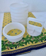 VINTAGE Tupperware Hamburger Press and 6 Keepers w Ring &amp; Lid White 844-3/882-16 - £19.97 GBP