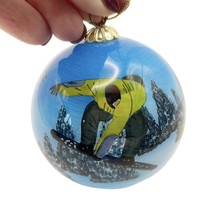 Breckenridge Snowboard Snow Scene Round Christmas Ornament in Box Blue - £10.31 GBP