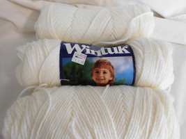 Caron Wintuk Off White lot of 3 dye Lot 777417912 - $12.99