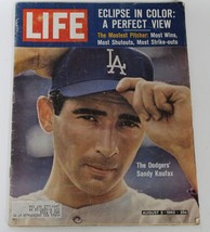 Sandy Koufax Vintage 1963 Complete &quot;Life&quot; Magazine - £31.41 GBP