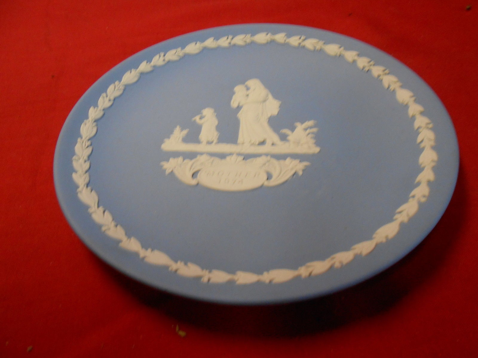 Beautiful WEDGWOOD Light Blue Jasperware Collector Plate-MOTHER  1974....SALE - $6.34