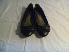 Worthington Women&#39;s Flats Shoes Sz Nknown (Photos Included) Color Black EM2462 - £12.97 GBP