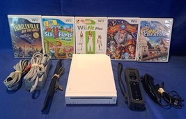 Nintendo Wii Gaming Console Bundle Gamecube Compatible White RVL-001 + 5 Games - $186.99