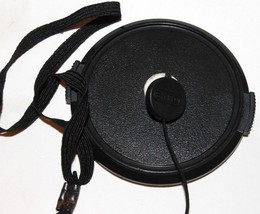 Front Lens Cap 62mm snap on type with keeper string - $5.83