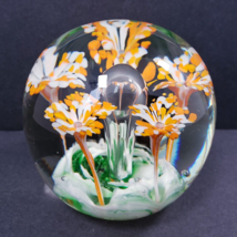White &amp; Orange Flower Blossoms Hand-Blown Art Glass Paperweight Figurine - £23.44 GBP
