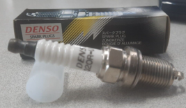 Denso Q20R-U11 3009 U-Groove Spark Plug SET OF EIGHT NOS - $29.97