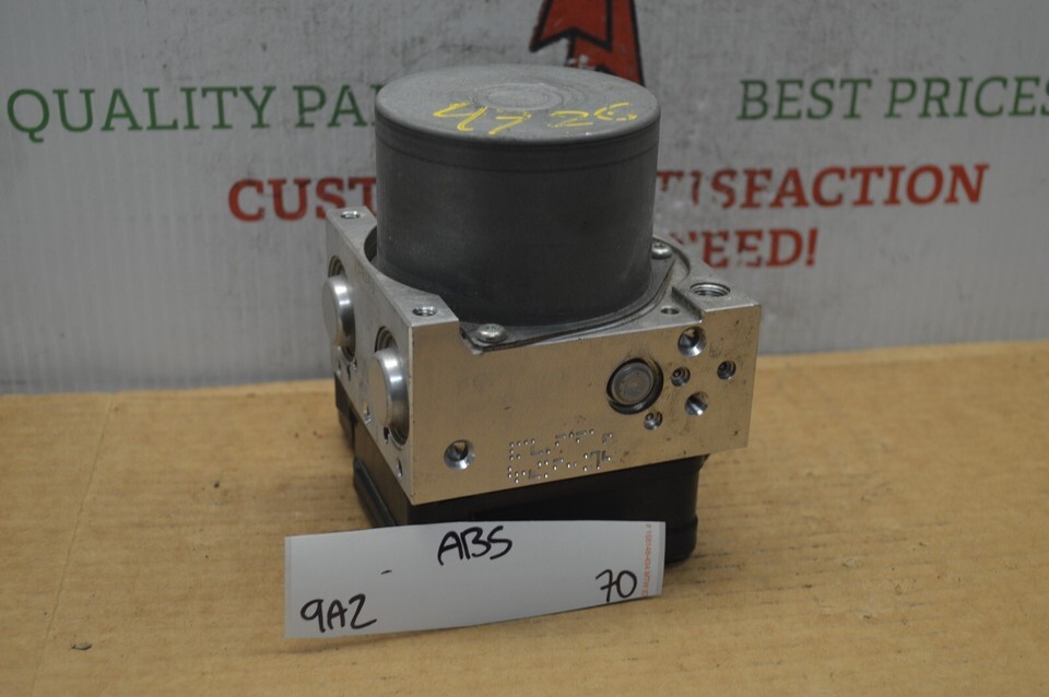 2017-2018 Toyota Rav4 ABS Pump Control OEM 445400R221 Module 70-9A2 - $68.59