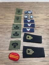 Lot of 15 Military Badges Patches Militaria Army Air Force KG - $9.89