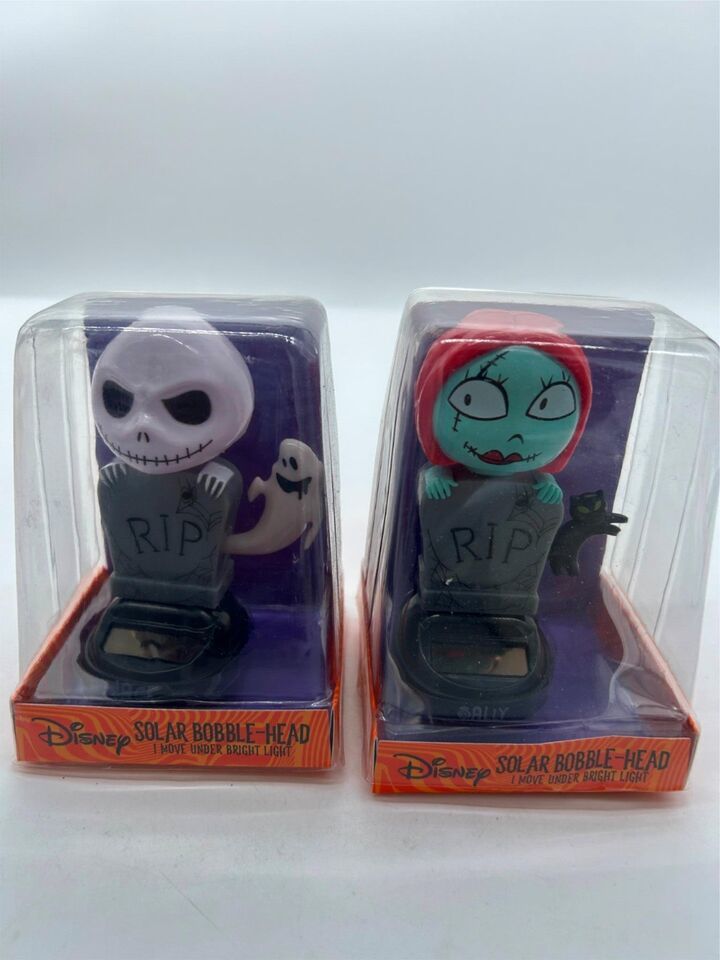 Jack Skellington and Sally Solar Powered Bobblehead Nightmare Before
