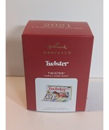 2021 Hallmark Ornament ~ Family Game Night  &quot;Twister&quot;  8th in Series - $305.46 MXN