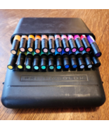 PRISMACOLOR 24 PREMIER MARKERS CHISEL AND FINE DOUBLE ENDED HARD CASE  - $2,329.67 MXN