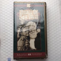Miracle on 34th Street Christmas Movie 50th Anniversary Edition VHS NEW Sealed - £9.60 GBP