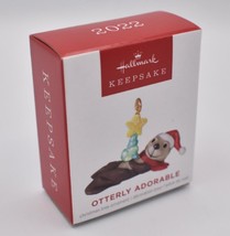 Hallmark Keepsake 2022 Otterly Adorable Miniature Ornament - £10.30 GBP