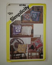 Simplicity 6146 Set of 15" Patchwork Pillows - $12.86