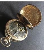 American Waltham gold pocket watch - £323.93 GBP