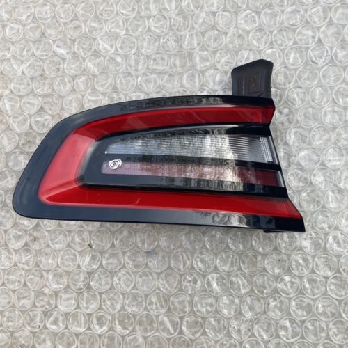 2015-21 DODGE CHARGER LEFT DRIVER QUARTER MOUNTED TAILLIGHT TAIL LIGHT L... - $148.50