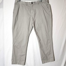 Tommy Hilfiger Mens Custom Fit Casual Pants Size 42/30  Flat Front Light... - $19.40