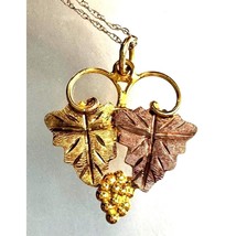 Black Hills MULTI-TONE Gold Grape Leaves Pendant Necklace Sky - £160.74 GBP