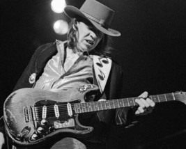 Stevie Ray Vaughan on stage performing playing his guitar 24x30 inch poster - £24.10 GBP