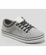 Cat &amp; Jack™ ~ Youth Size 2 ~ Light Gray ~ Walter ~ Lace Up Casual Shoes/... - $426.35 MXN