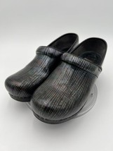 Dansko Dark Multi-color Lines Patent Leather Slip On Clog Shoe Womens Sz 39/9 - £18.15 GBP