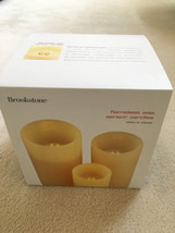 Set of 3 Brookstone Flameless Vanilla LED Flickering Candles (532499) - £43.42 GBP