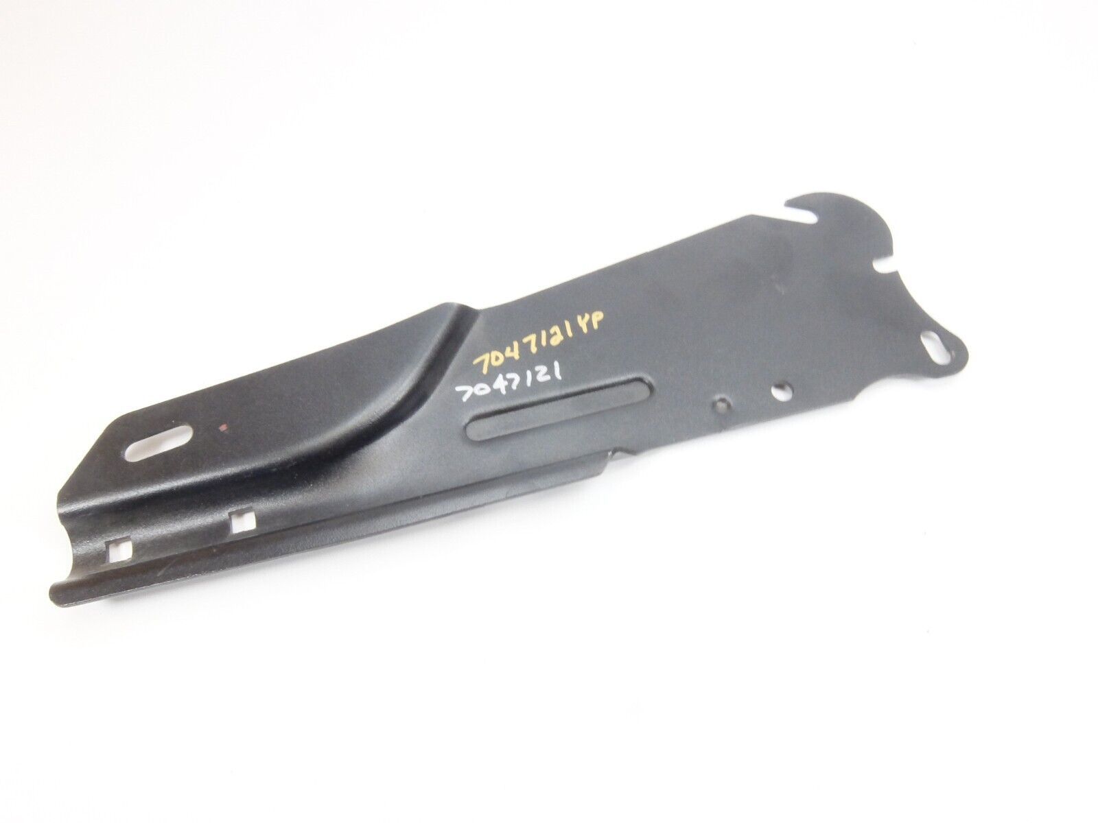OEM Snapper 47121 7047121 7047121YP Handle Lower Stay - $20.00