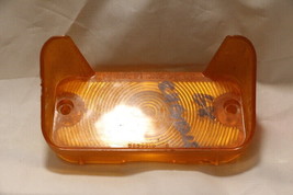 OEM 1968 Chevrolet Malibu Amber Parking Light Lens 5959619 Guide 13 SAE DP 68 - $19.29