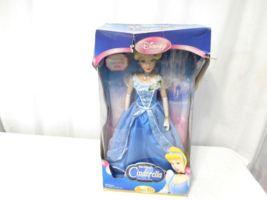 Disney Cinderella -Brass Key Keepsakes-Porcelain doll 2005 Special Edition  - £15.48 GBP