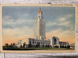 Postcard Lincoln, Nebraska New State Capitol - £3.25 GBP