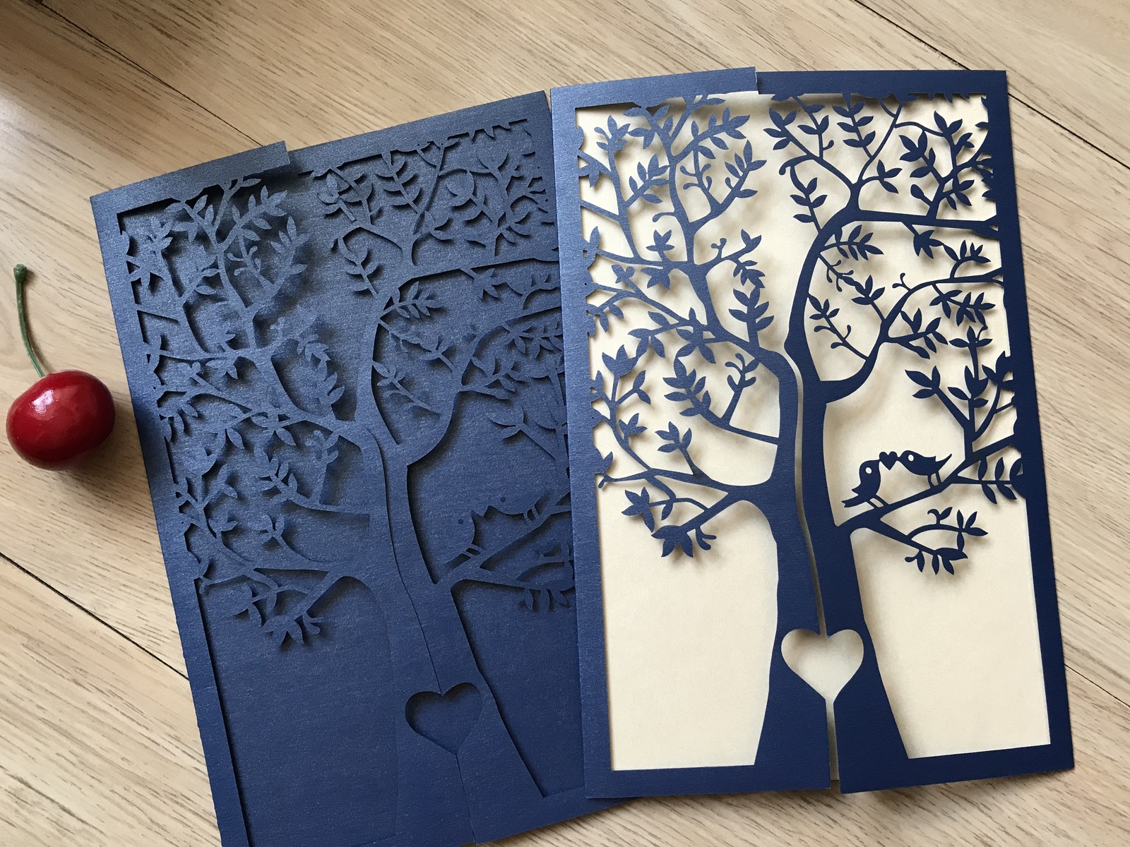 Laser Cut Wedding Invitation,50pcs Wedding Invite,Tree Navy Blue Invitation Card - £43.00 GBP