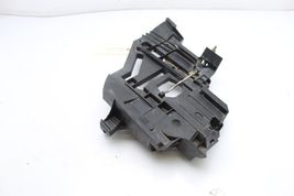 03-06 PORSCHE CAYENNE FRONT LEFT DRIVER HEADLIGHT BRACKET Q4303 image 4
