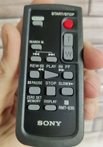OEM SONY RMT-830 Remote Control for SONY Camcorders  Tested  Working Free Ship - £9.73 GBP