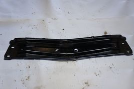 98-01 w163 MERCEDES ML320 ML430 TRANSMISSION CROSSMEMBER SUPPORT BRACKET BRACE image 5