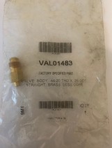 Trane VAL01483 /VAL1483  Service Port adapter Fitting - $270.72 MXN