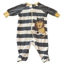 Gerber Newborn Sleepers Lot 2 NB Baby One Piece Pajamas Cute Footed image 2