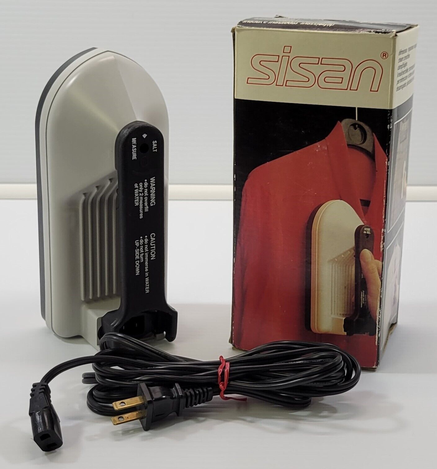 H) Vintage Plastic Sisan Travel Steam Iron Garment Steamer Smoother - $6.92