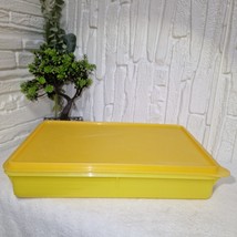 Rare Vintage Tupperware Flat Rectangular Big Storage Container Yellow  &amp;... - €16,26 EUR