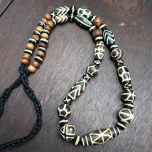 Collana lunga vintage in bianco e nero Pumtek Pyu perle birmane - $2,614.39 MXN