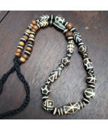Collana lunga vintage in bianco e nero Pumtek Pyu perle birmane - $2,601.01 MXN