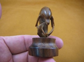 (tb-dolph-2) Mama + baby Dolphin TAGUA NUT palm figurine Bali detailed carving - £39.47 GBP