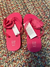Girl&#39;s Gap Flip Flops Size  10/11, 12/13 5/6 New With Tag - £8.49 GBP