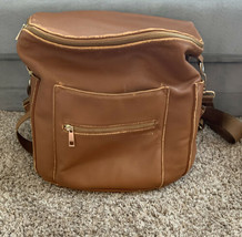 Fawn Design Premium Vegan Leather Diaper Bag Backpack Caramel Brown - £39.89 GBP