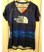North Face Women&#39;s Short Sleeve Graphic Reaxion V Neck T Shirt Aztec Blu... - $23.73