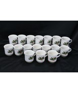 Anchor Hocking Holiday Charm Christmas Cups  Lot of 17 Xmas - $36.62 CAD