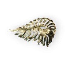 Vintage BSK Brooch Pin Feather Leaf Swirl Satin Gold-tone Costume Jewelry Signed - £15.82 GBP